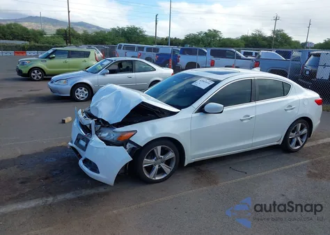 2013 Acura Ilx 2.0L из США, поврежденный, VIN 19VDE1F5XDE007393